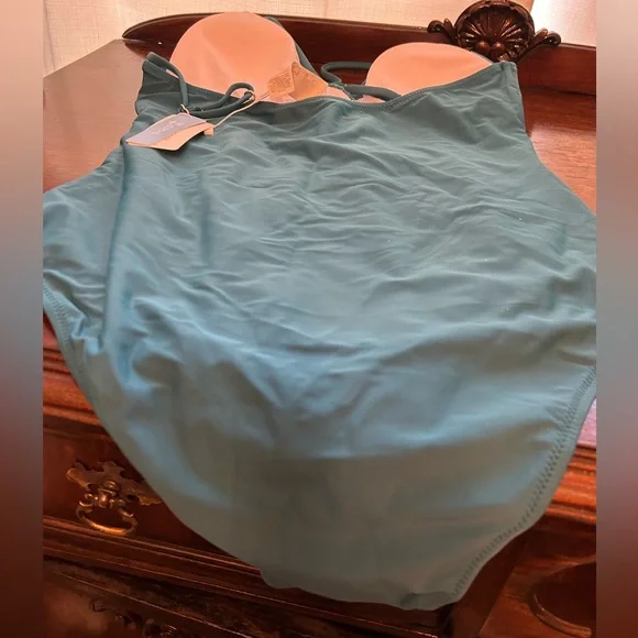 Cupshe Teal One-Piece Swimsuit With Bonus Coverup. Size Large. NWT - Picture 6 of 8
